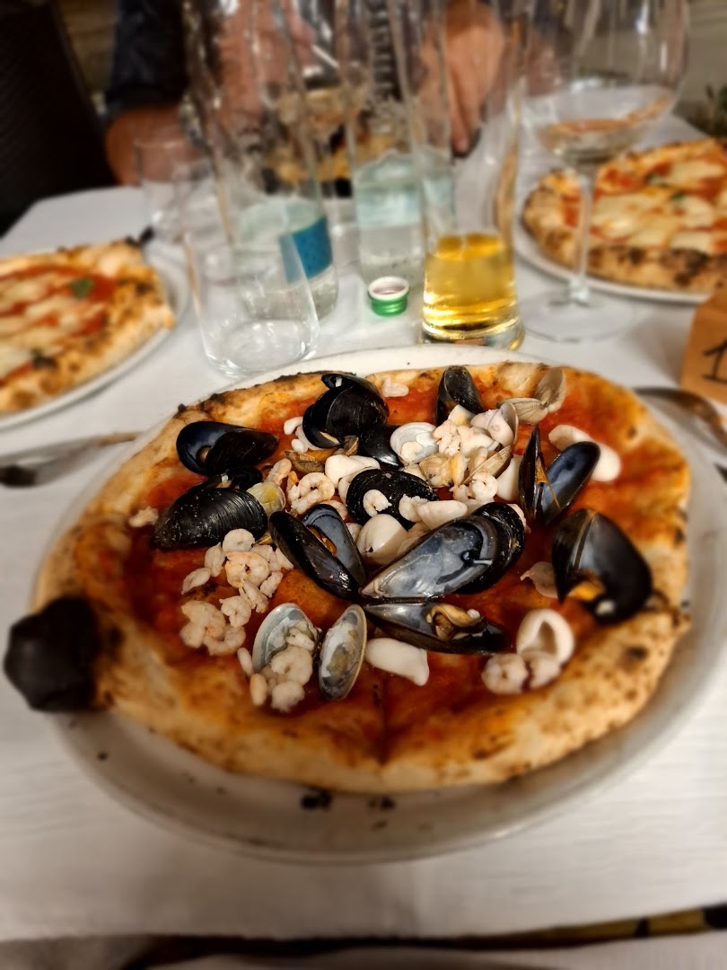 MaMa Beach Club