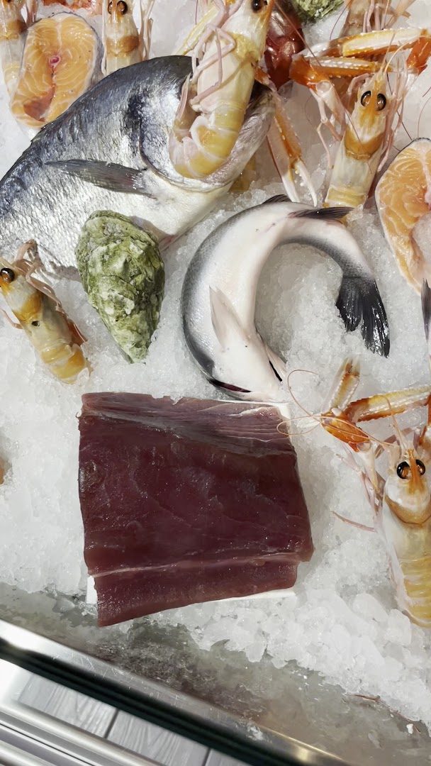 Mama Fish