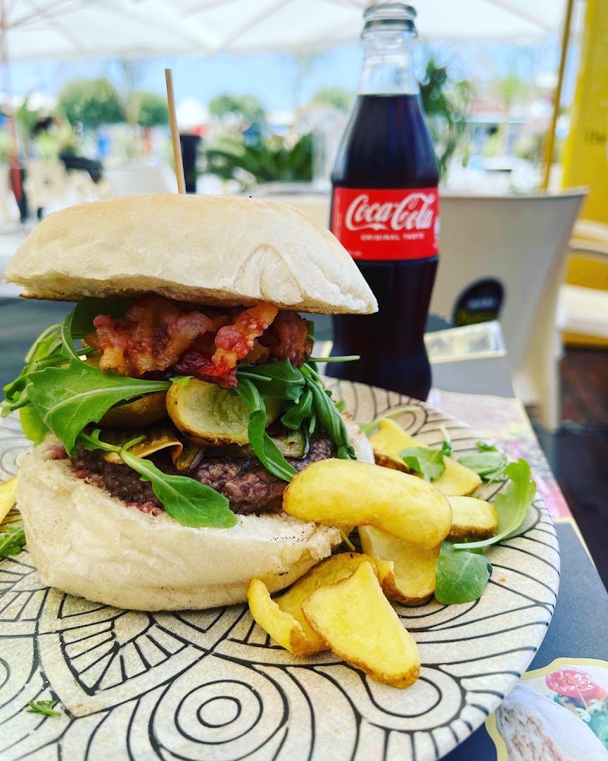 Mama neapolitan burger, Forio