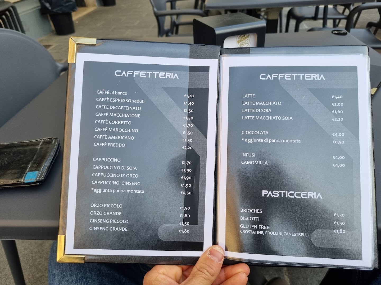 Mamamya cocktail bar