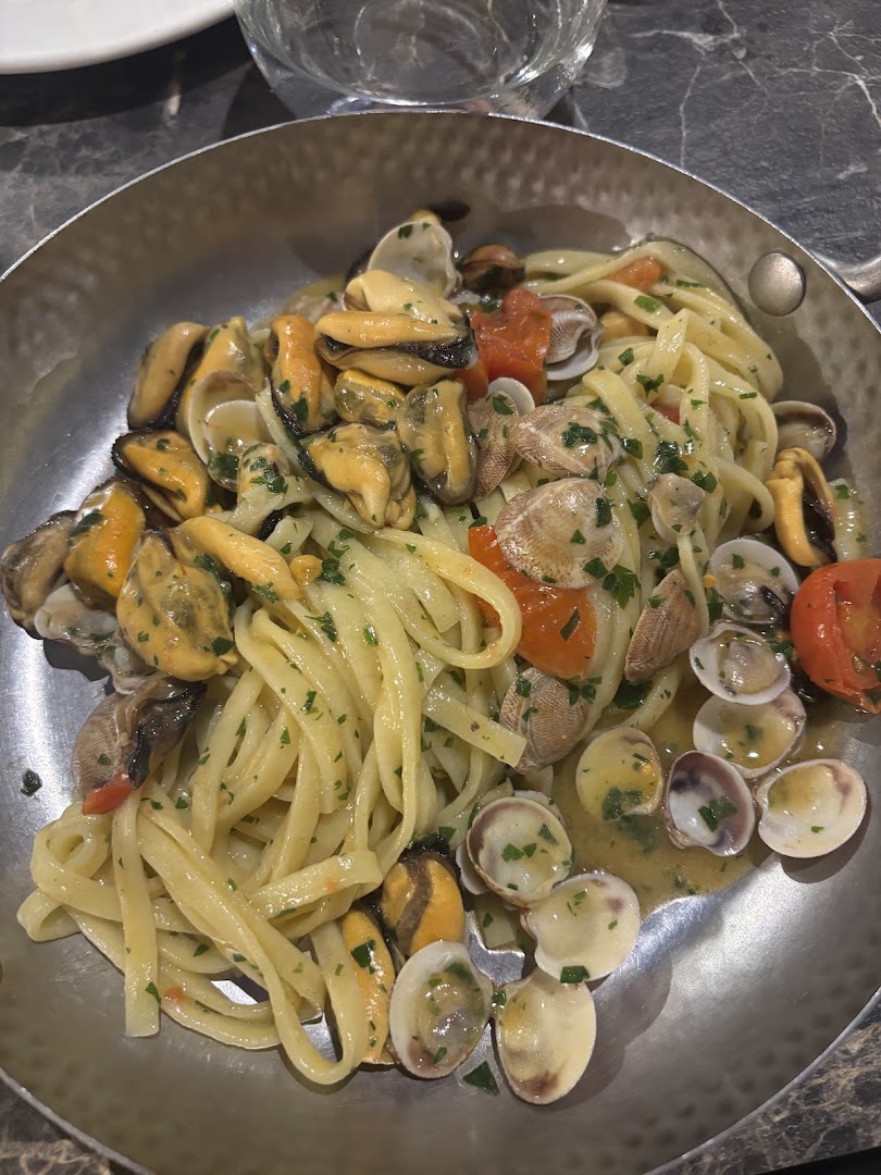 Mamapulia