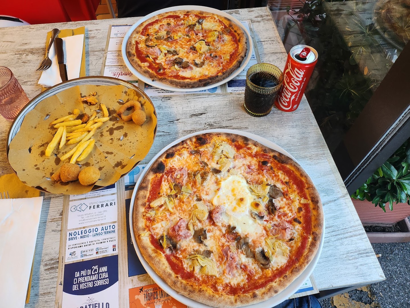 Mama's Pizza