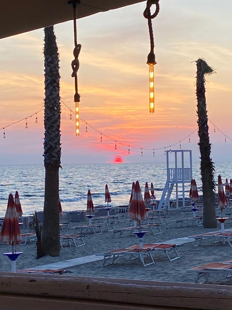 Mambo Beach Club
