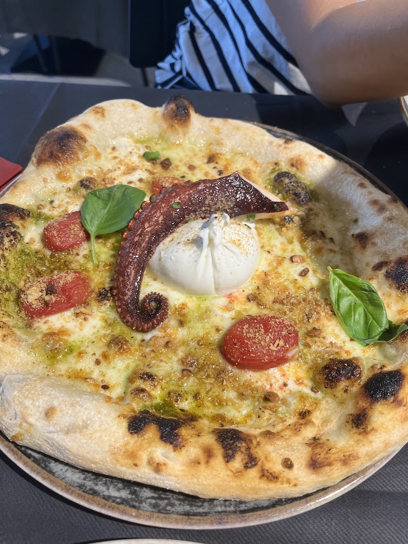 Mamma Mia Pizzeria