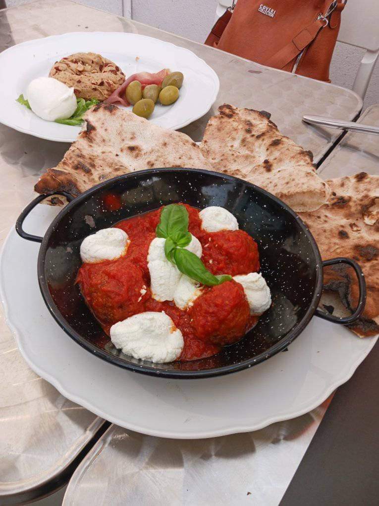 Mandolino Trattoria Pizzeria