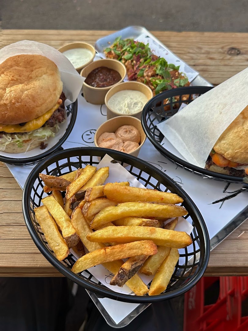 MANERO BURGERS, Roma