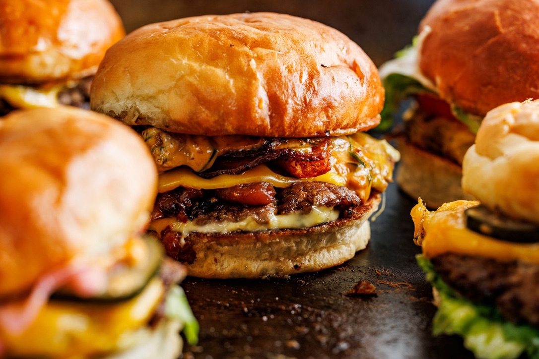 MANERO BURGERS