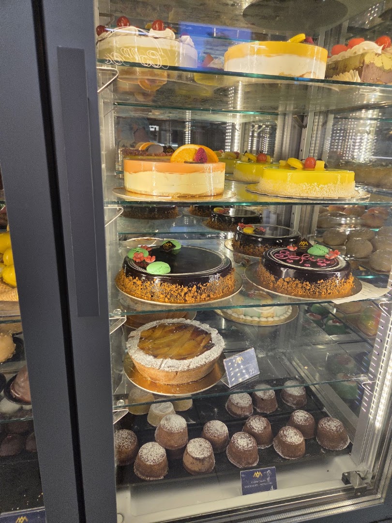 Mangiafico Roxy Bar - Bistrot, Pizzeria, Pasticceria, Caffetteria, Long Drink. Floridia.