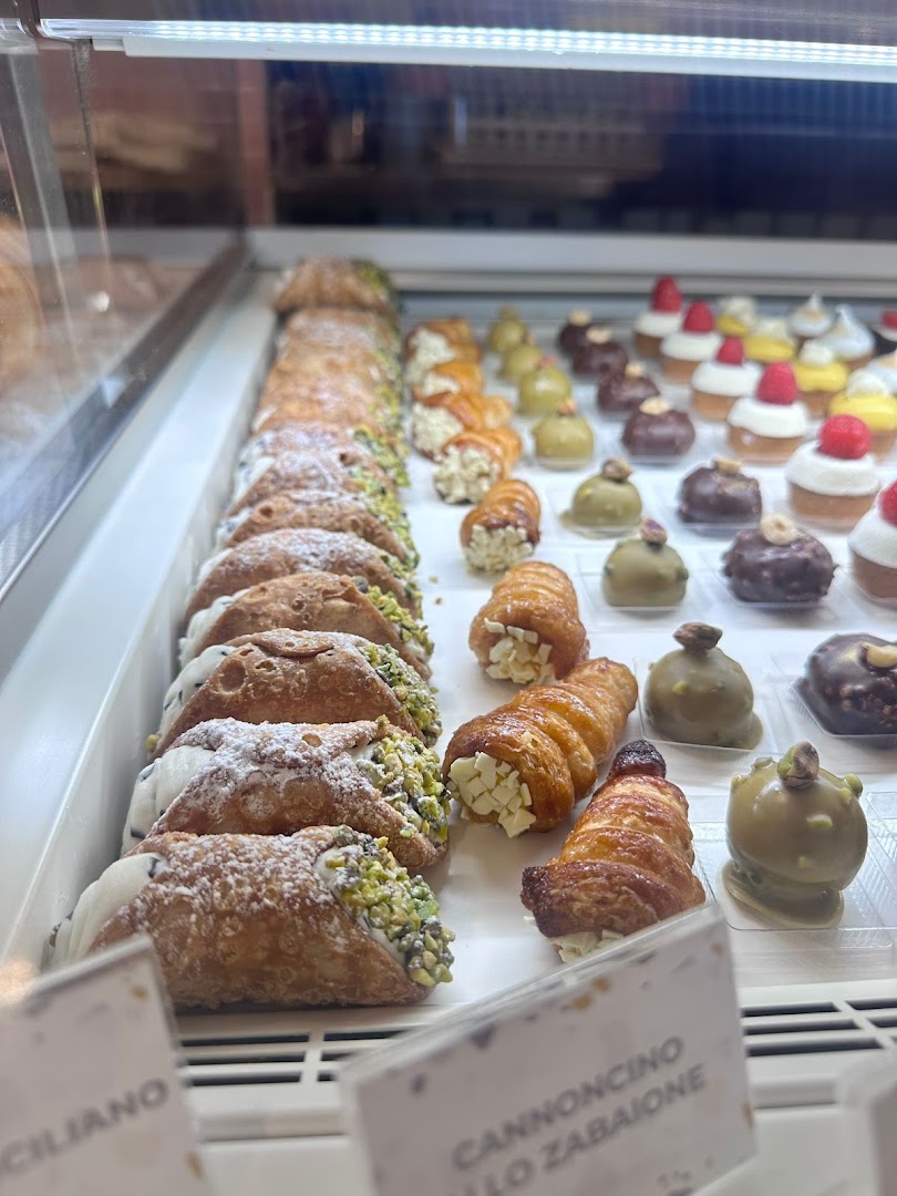 Manì - Pasticceria, Gelateria, Caffetteria