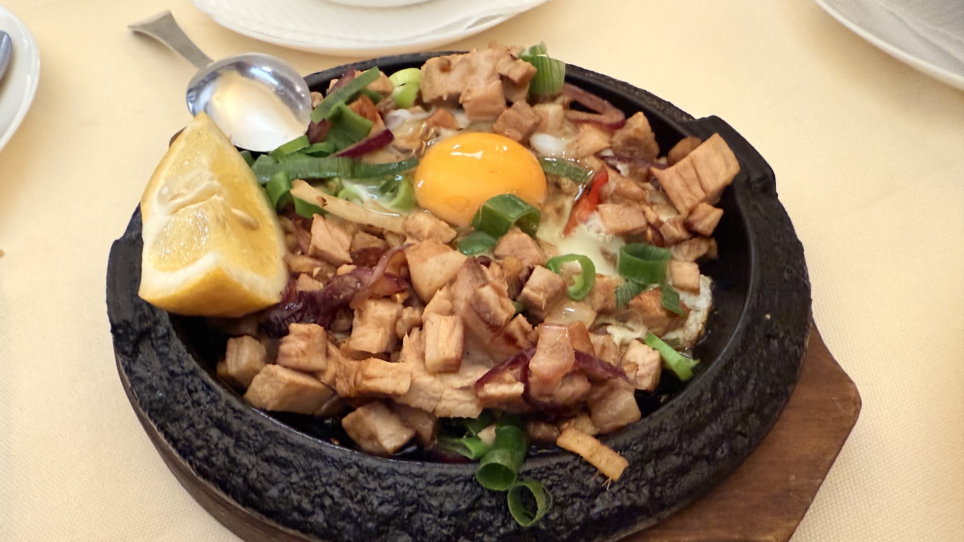 Manila Restaurant (cucina filippina)