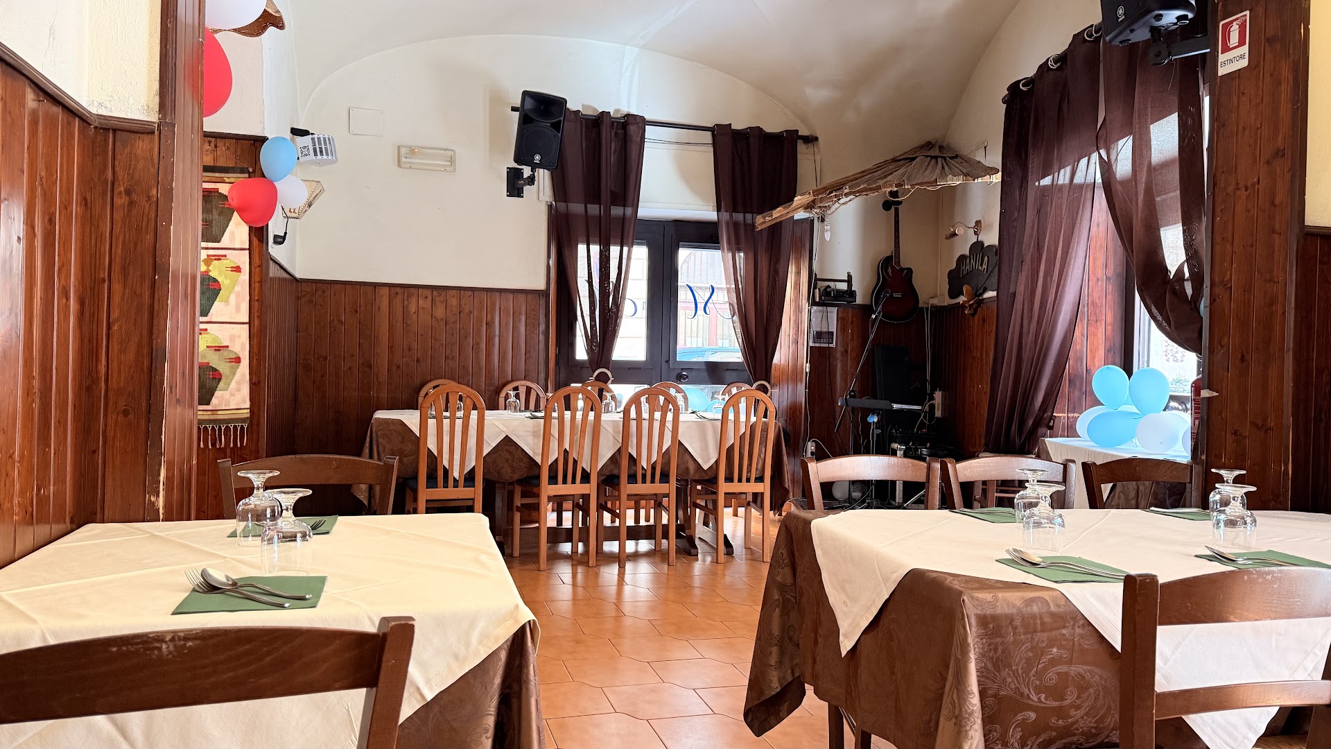 Manila Restaurant (cucina filippina)