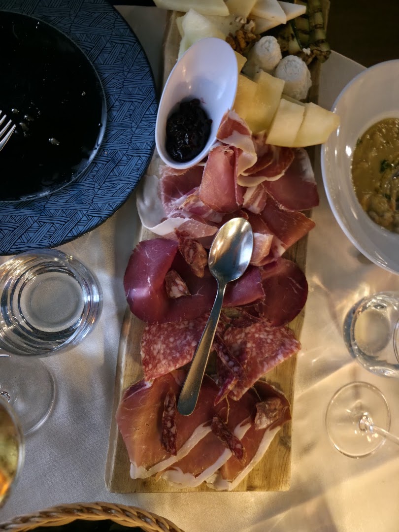 Mantic Restaurant