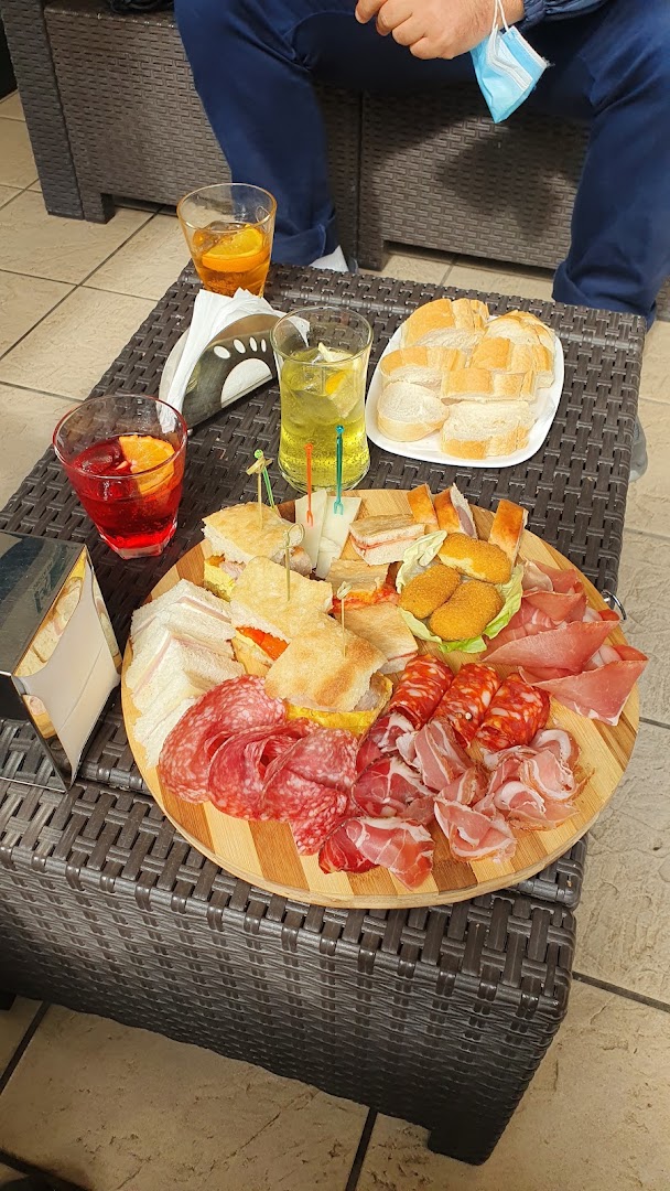 Mantoga Bar, Isernia