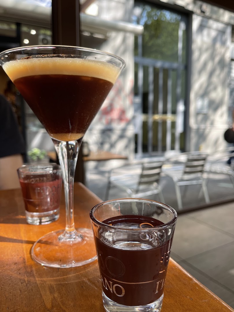 Manu Tavola Fredda Caffe' Ottolina