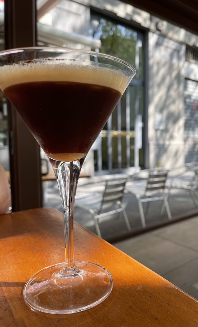 Manu Tavola Fredda Caffe' Ottolina