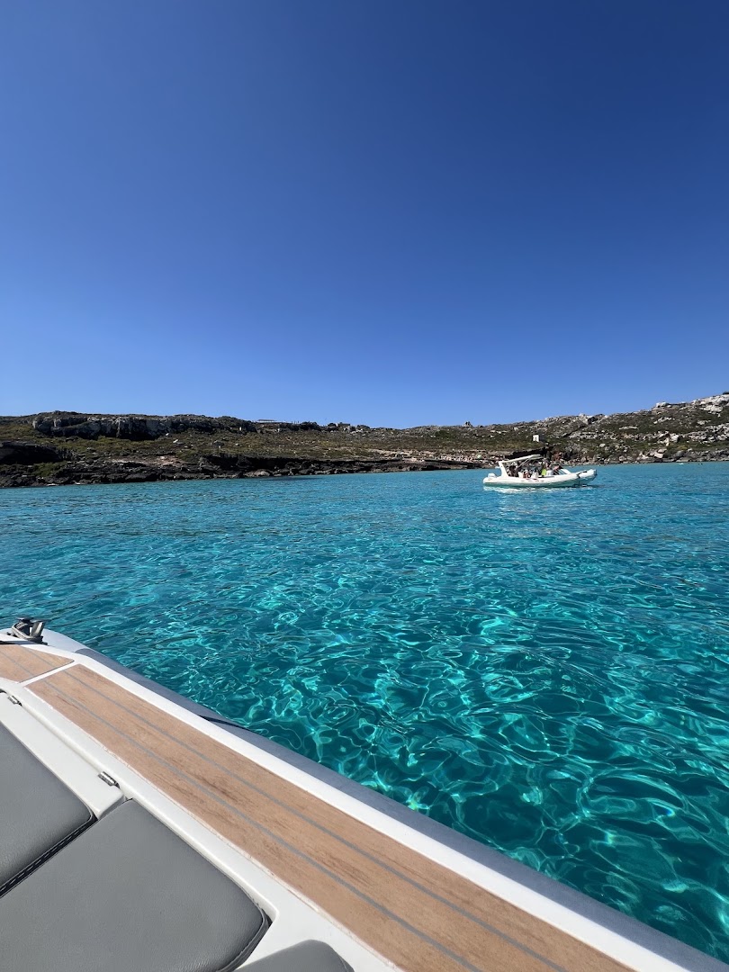 Mare and More - Escursioni in barca Favignana e Levanzo da Trapani, Trapani