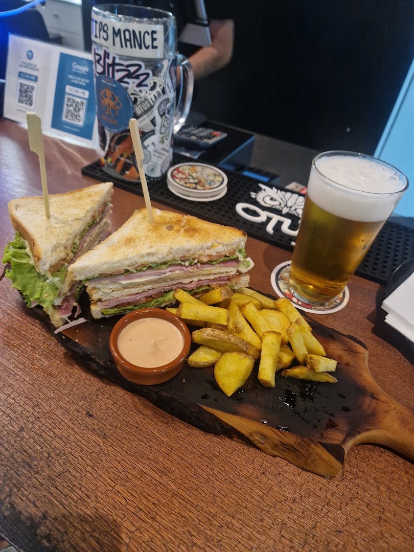 Maremoto Brewing Co