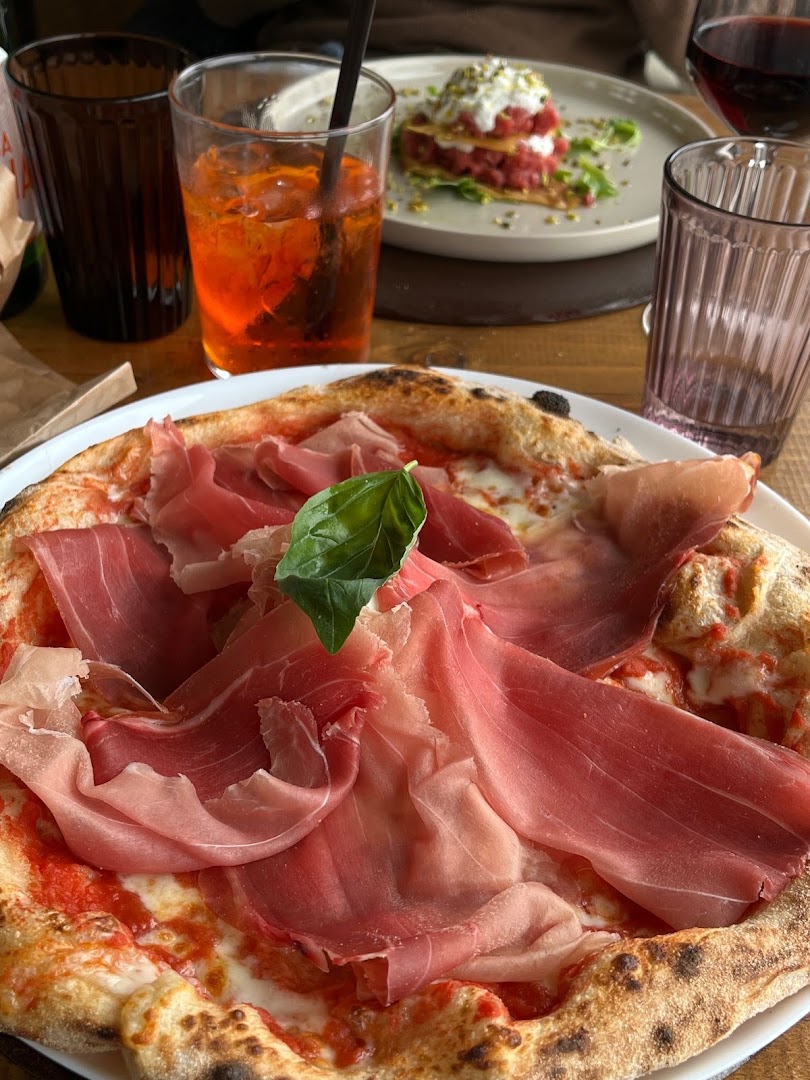 Margherita in Trattoria