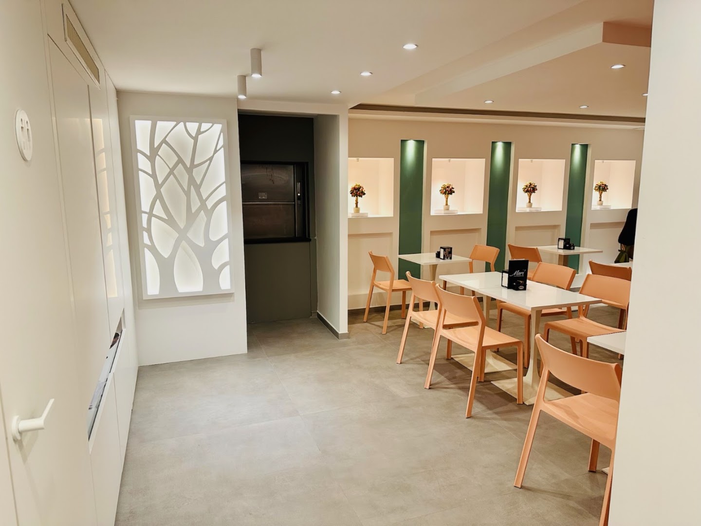Mari - gastronomy bar