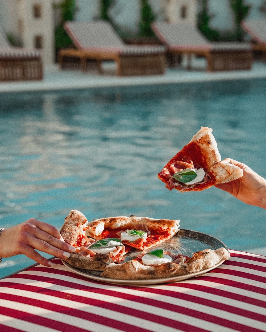 Marì il gusto tra pizza e brace