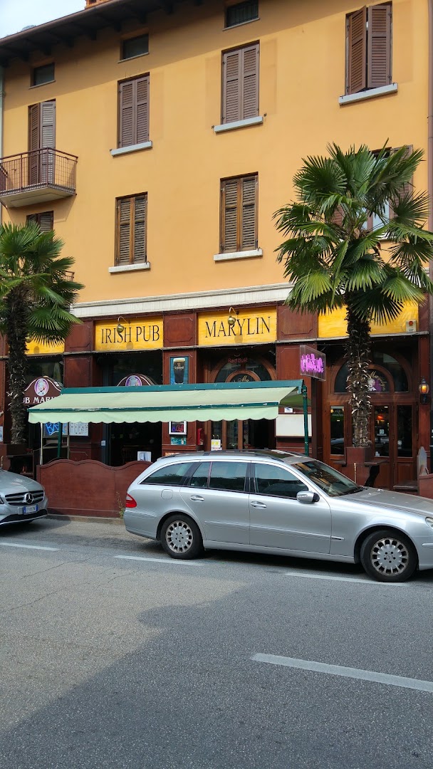 Marilyn Irish Pub Bar