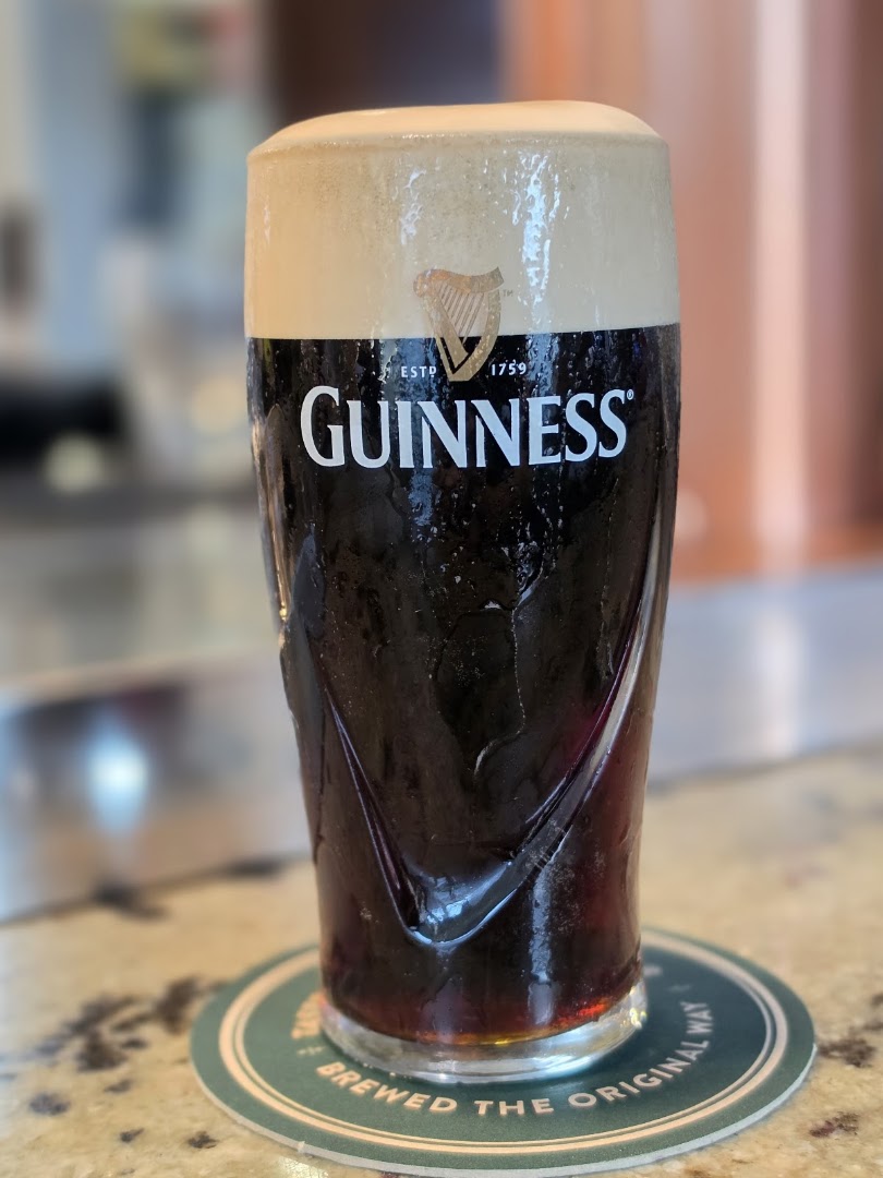 Marilyn Pub