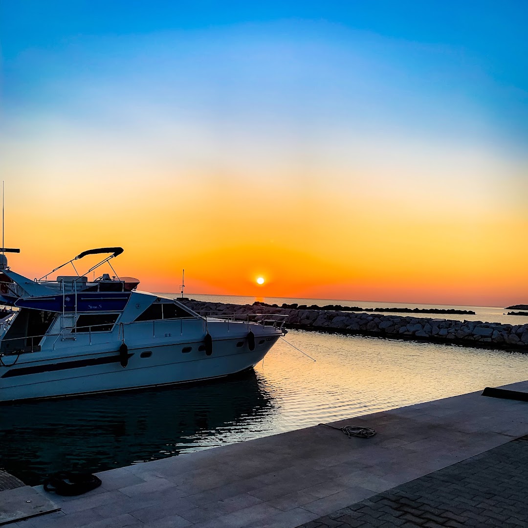 Marina Cala del Golfo