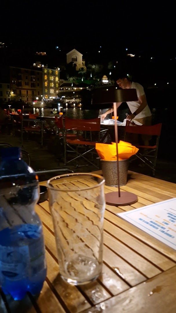 Marina di Levante Beach Bar