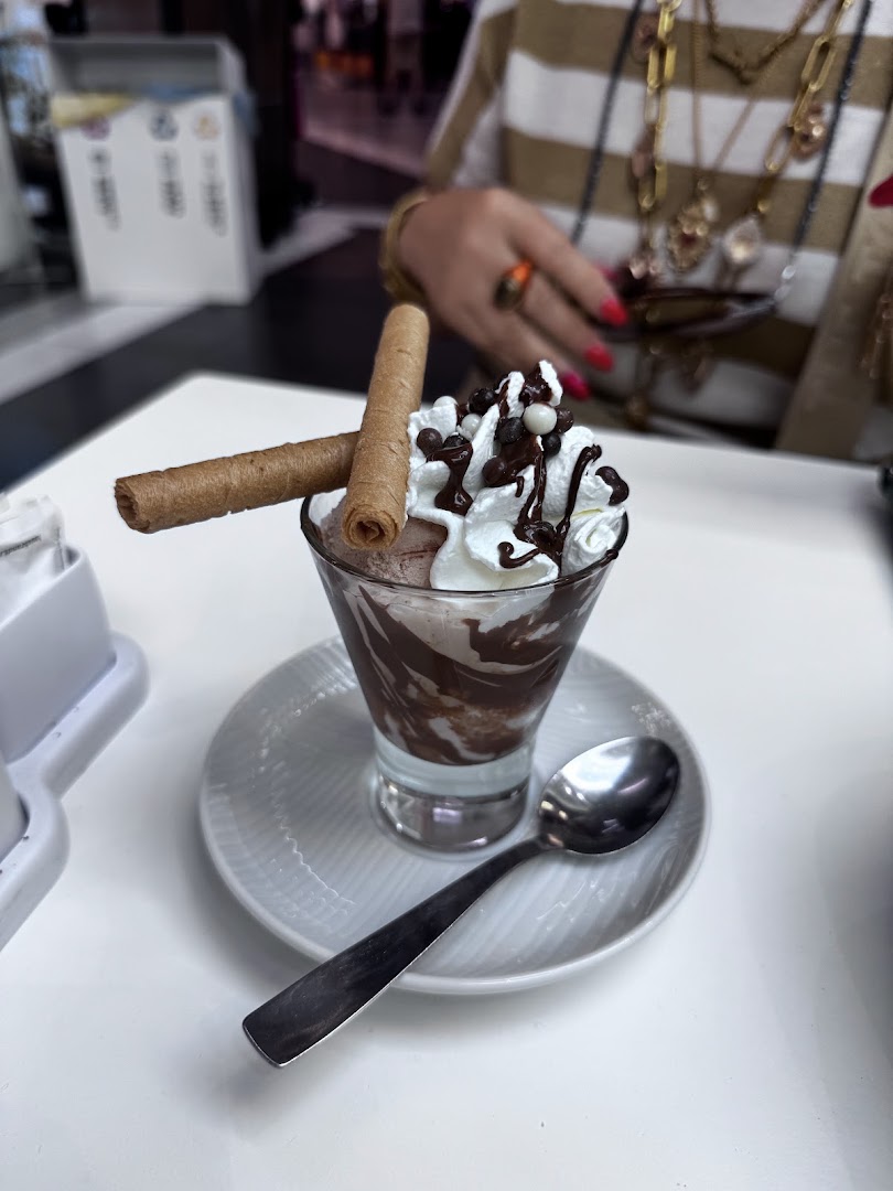 MARINUCCI GELATO & CAFFE'
