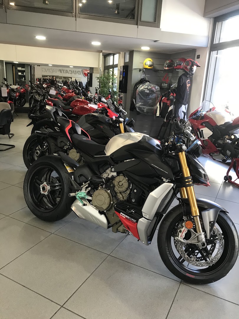 Mario Manzo Srl - Ducati Salerno