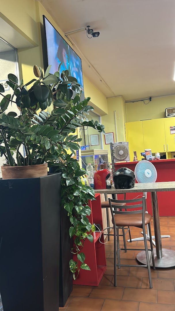 Mario's Pizza