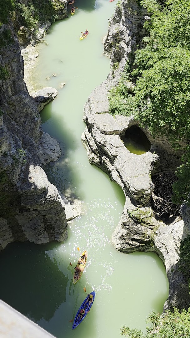 Marmitte dei Giganti, Fossombrone