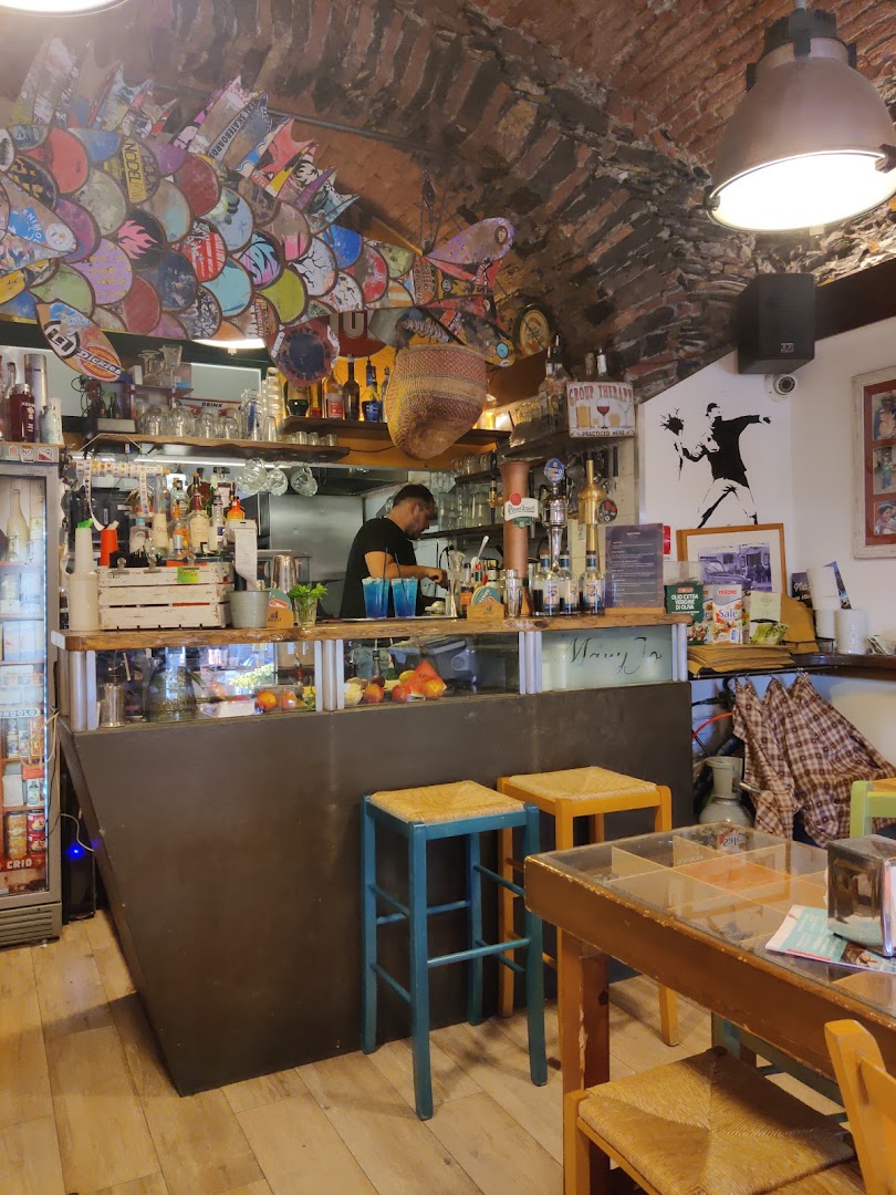 Mary Jo Cafe'