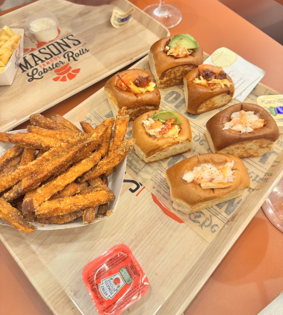 Mason's Famous Lobster Rolls