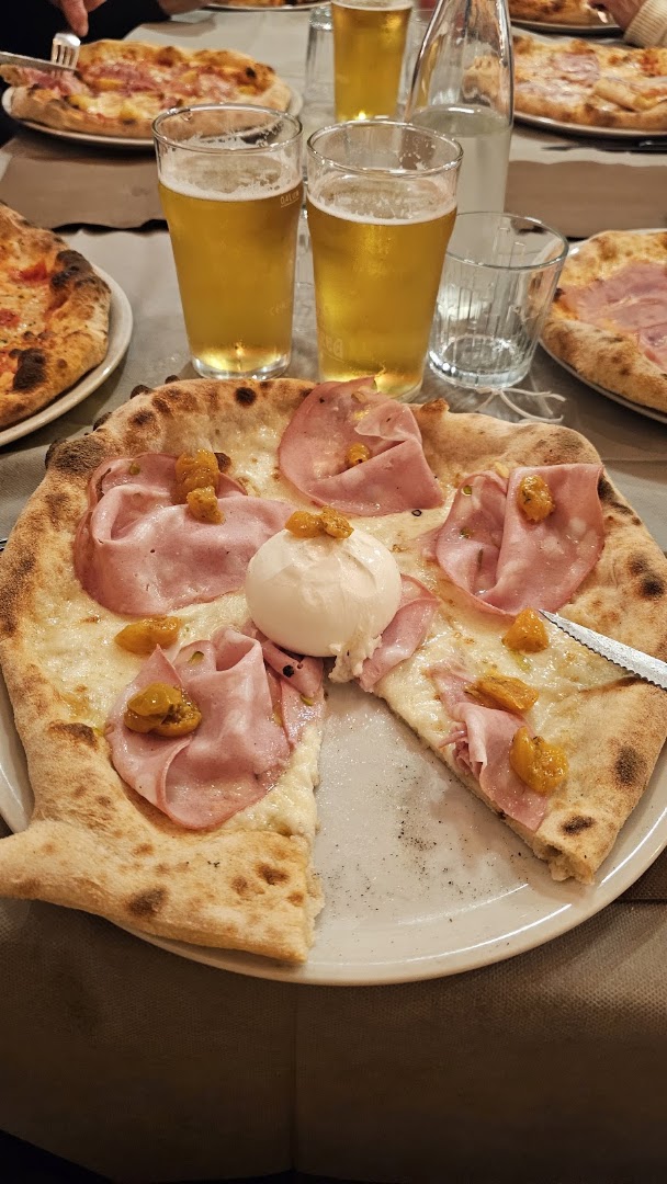 Master Pizza Pizzeria Le Due Torri Gattinara