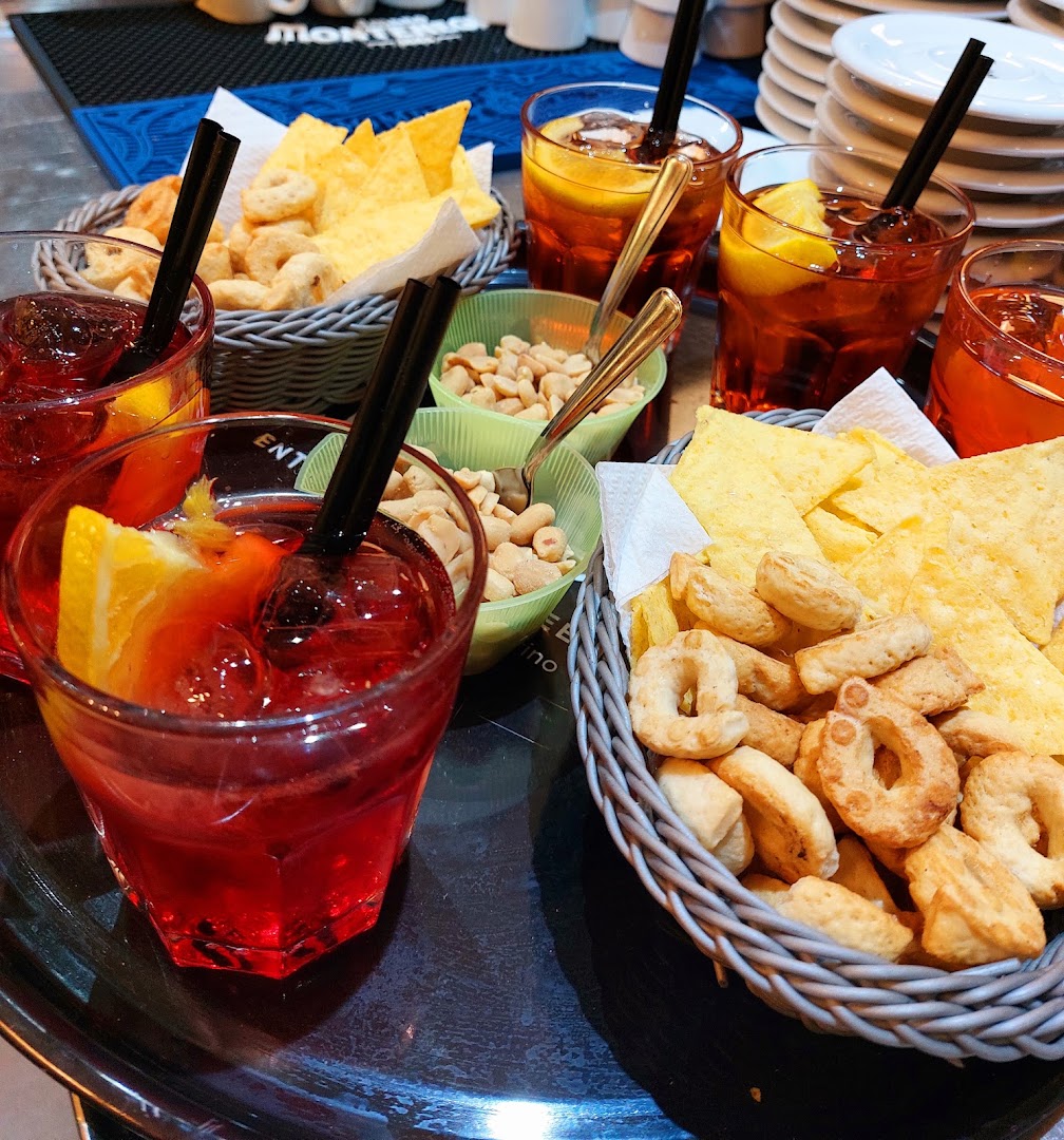 MasterCafe & Drinks