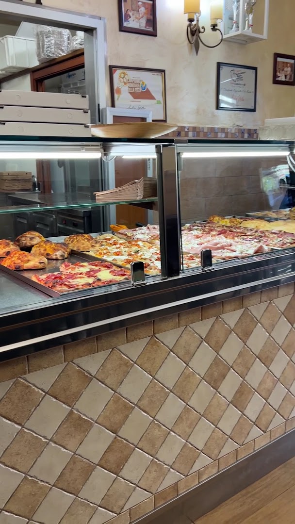 Mastro Pizza 2013 - Pizzeria Artigianale, Roma