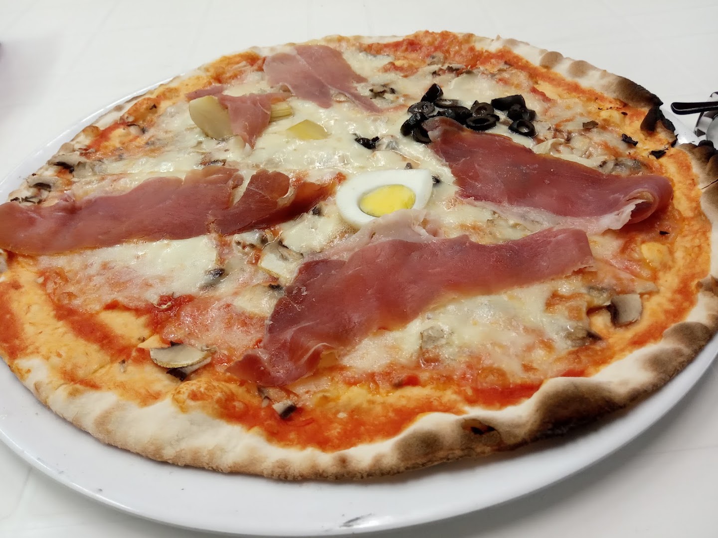 Mastro Pizza