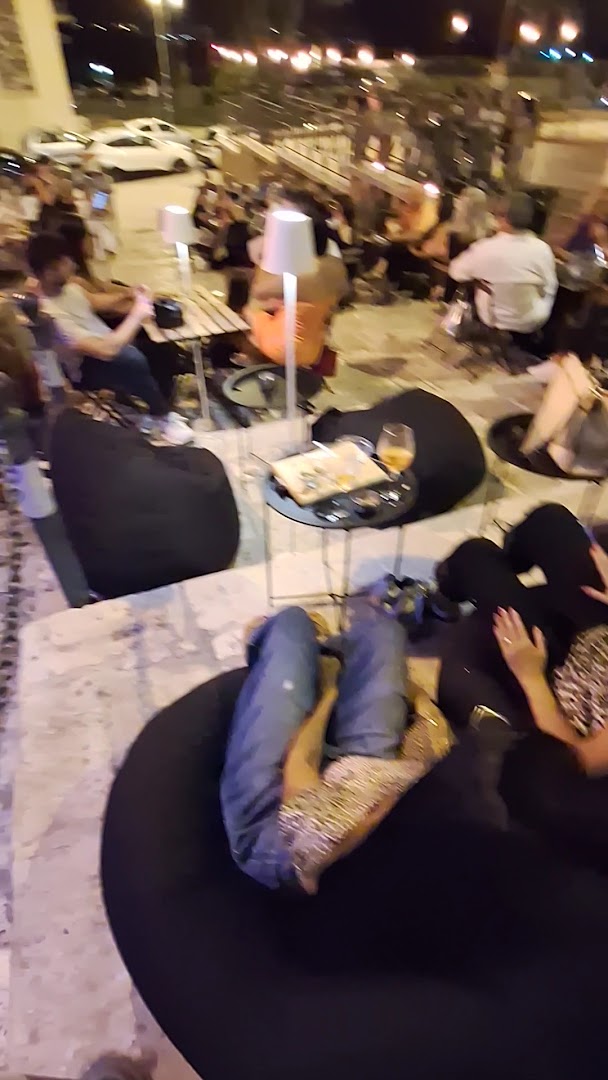 Matilde Caffè, Taranto