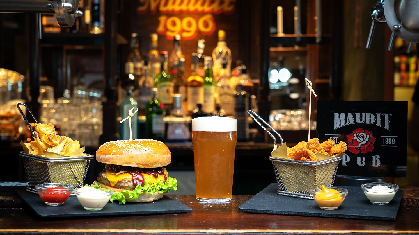 Maudit Pub