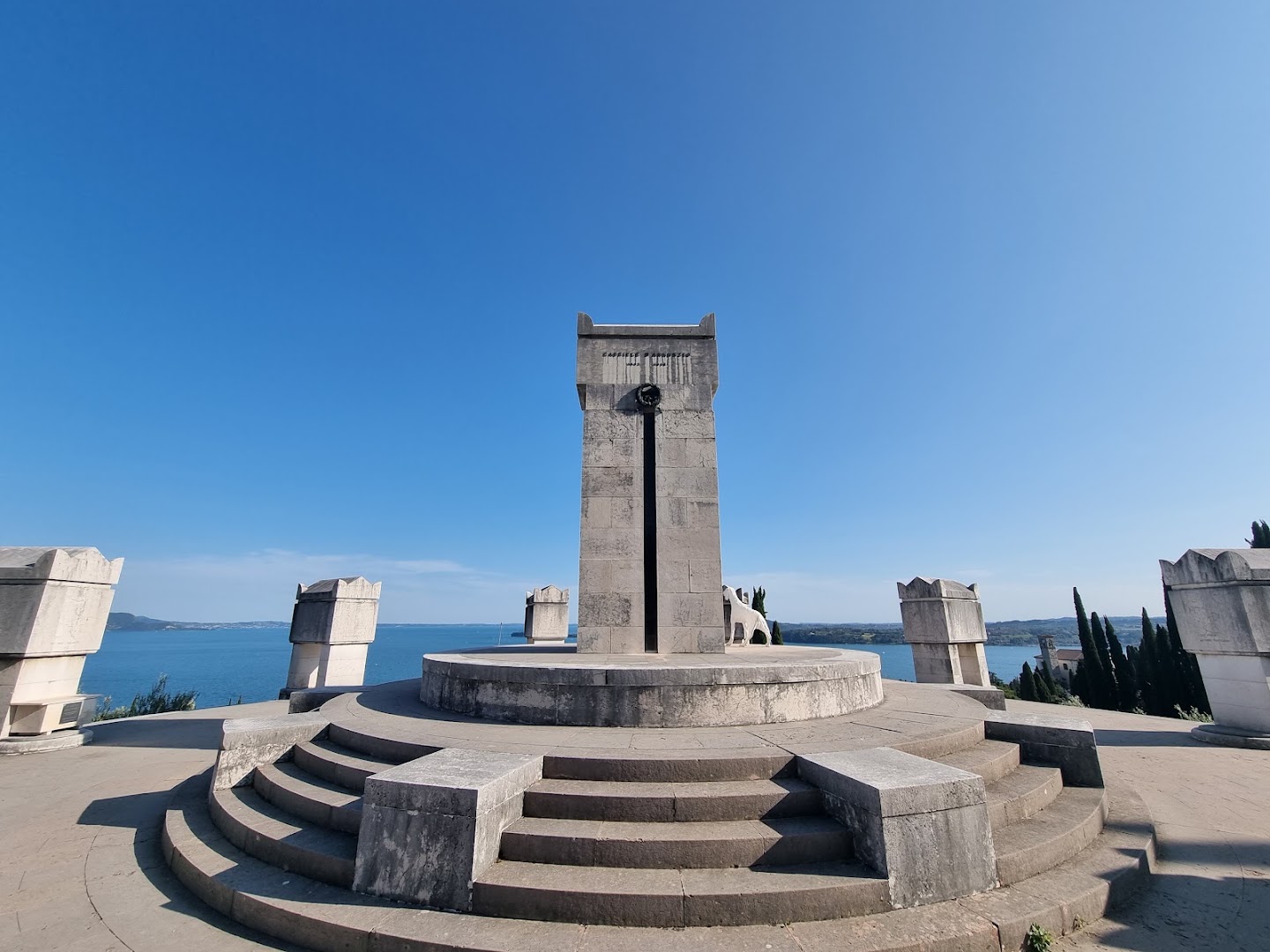 Mausoleo di Gabriele D'Annunzio