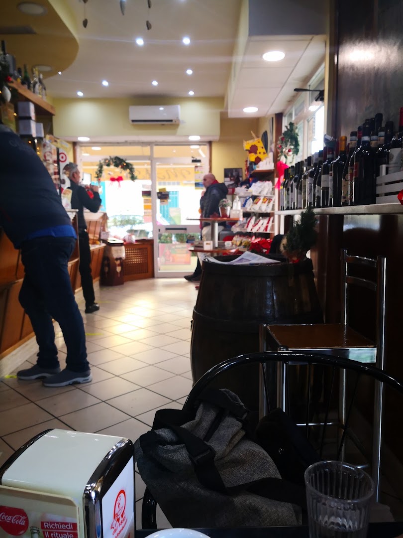 Max' Caffe' Di Massimiliano Celli, Aprilia