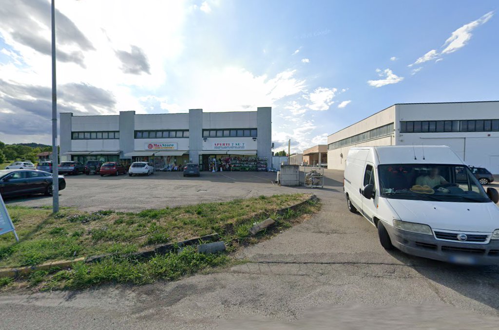 MAX STORE