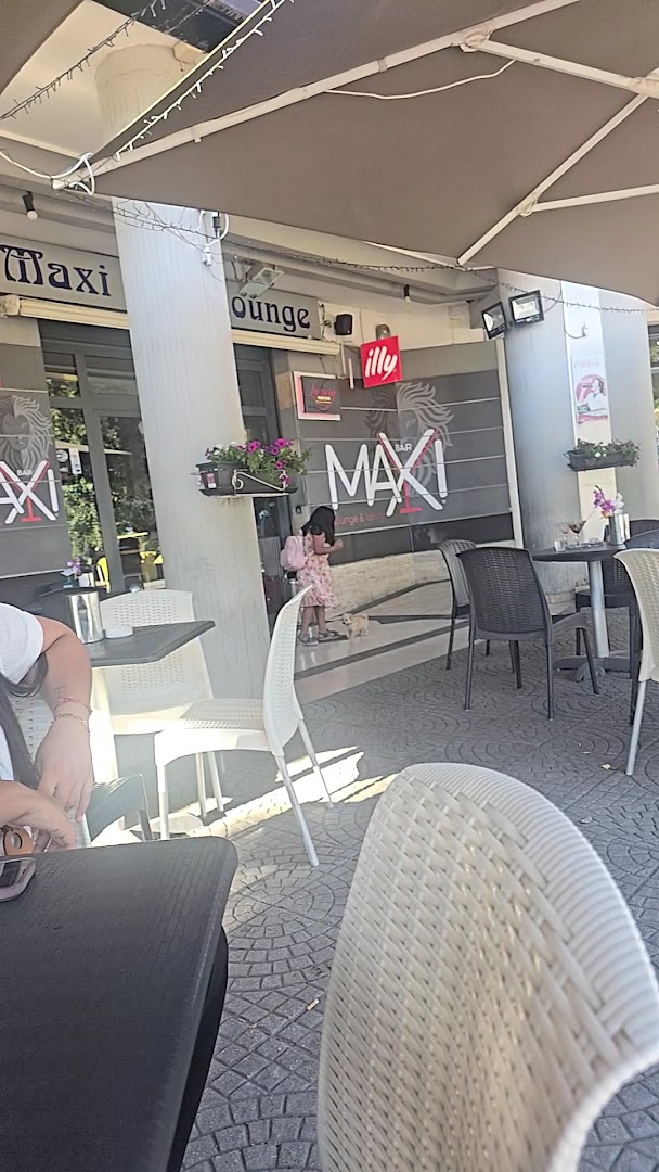 Maxi Luxury bar