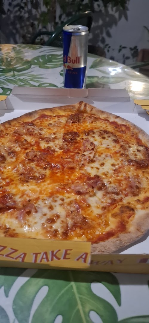 Maxi Pizzeria e Kebab