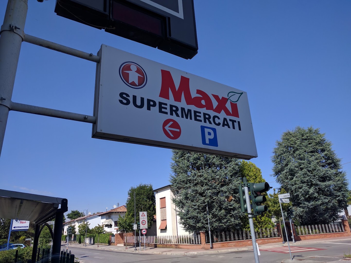 Maxì, Porto Viro