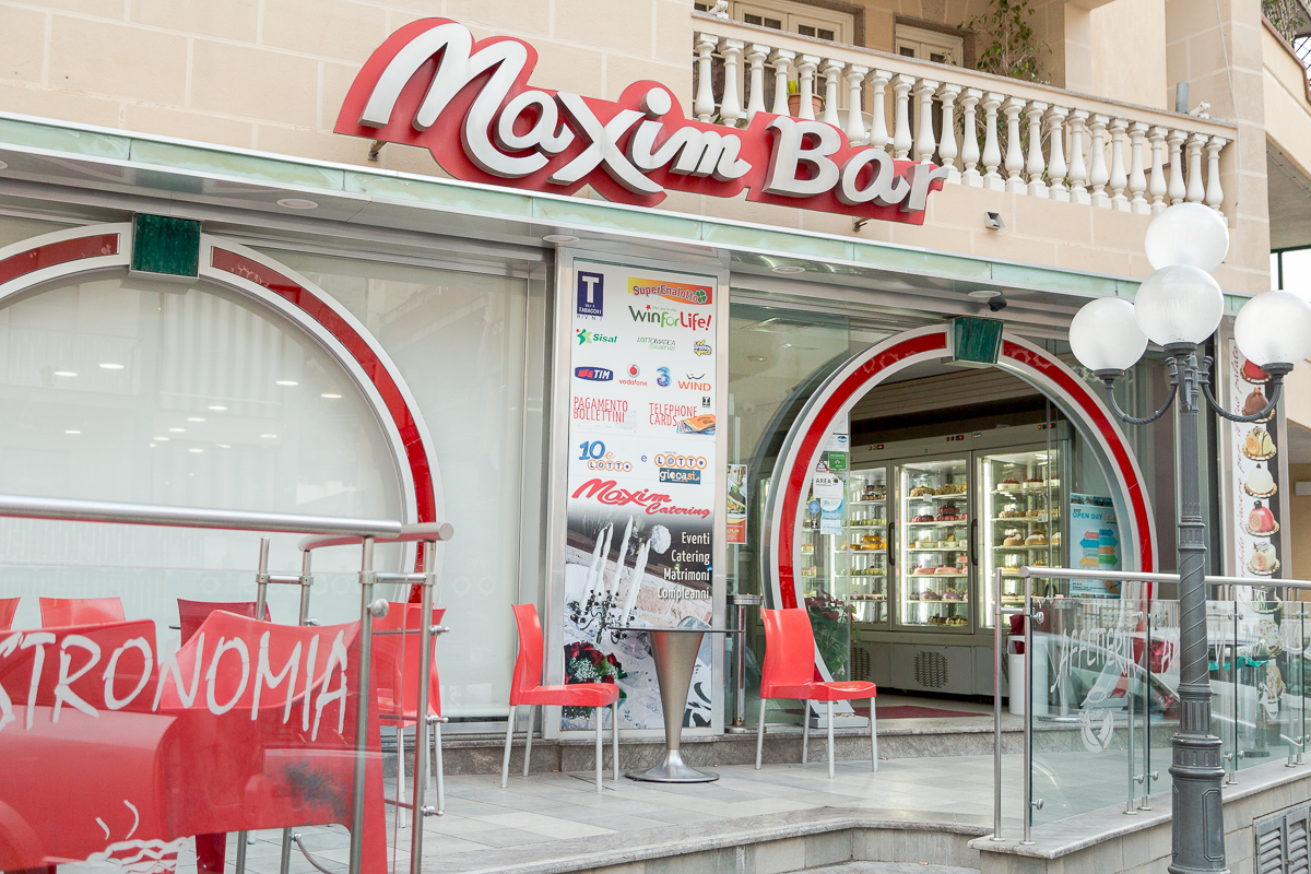 Maxim bar, Noicattaro