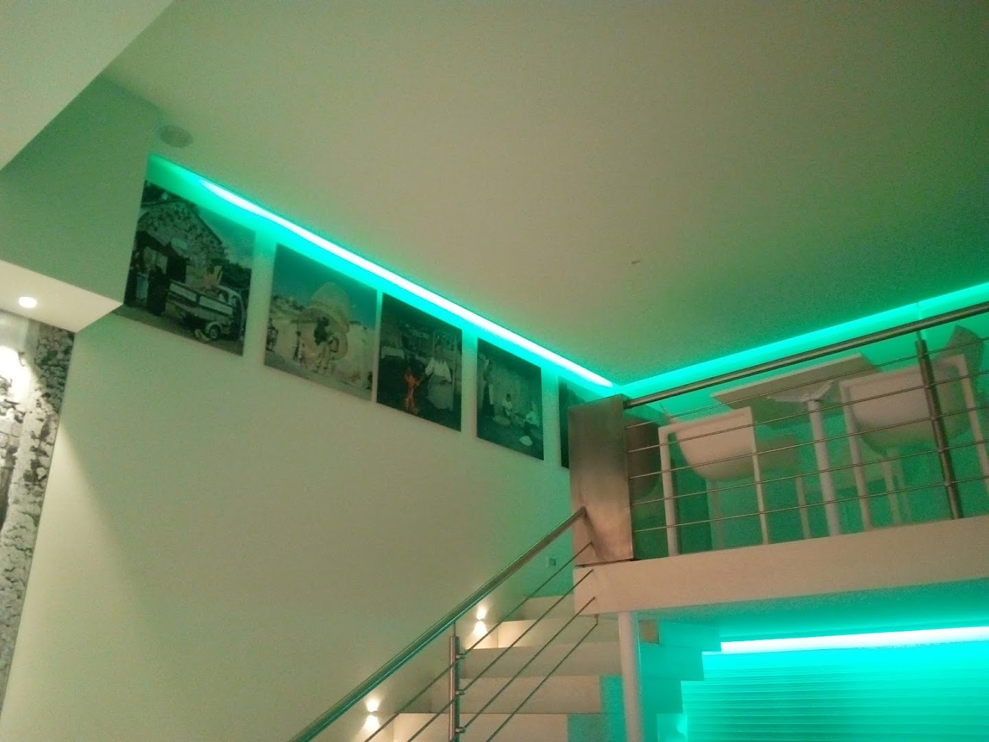 Maxim Pub