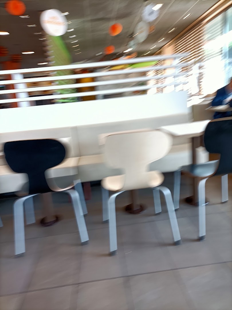 McCafe, Carini