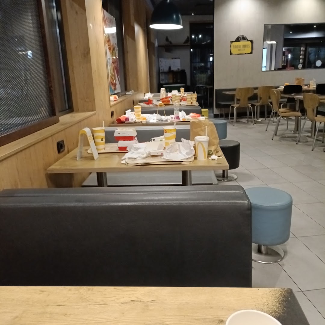McDonald's Battipaglia McDrive